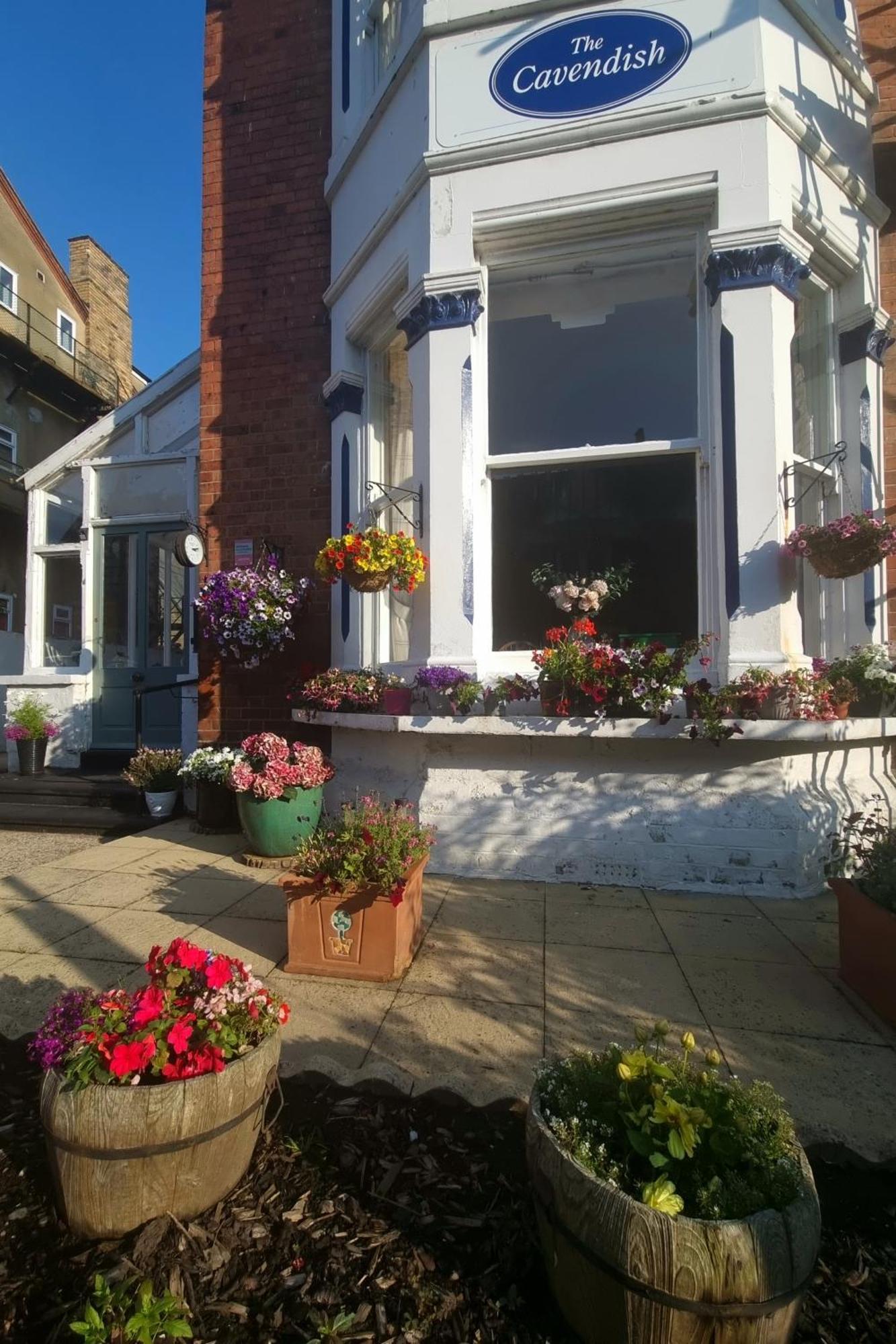 The Cavendish Hotel Scarborough Bagian luar foto