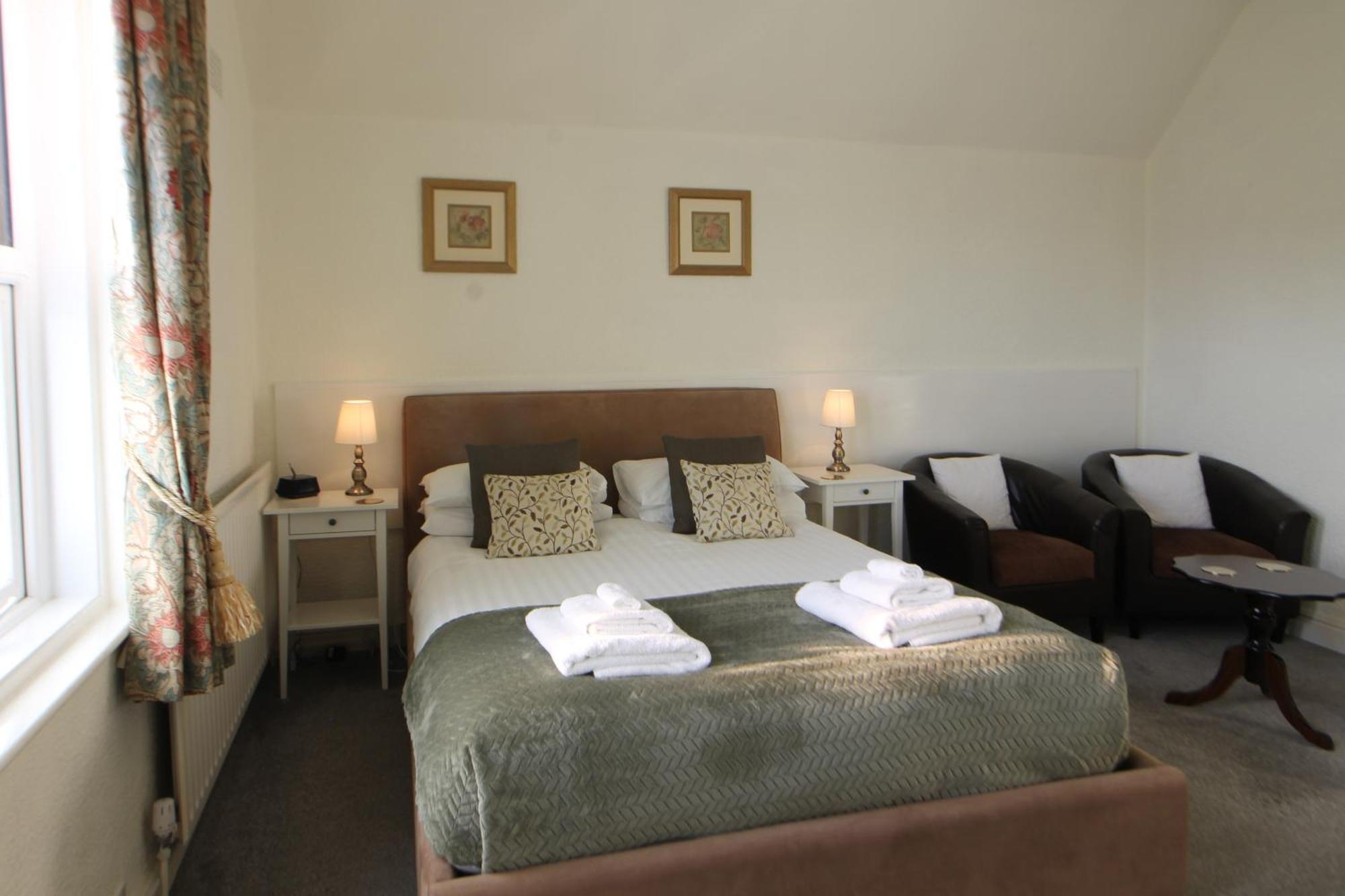 The Cavendish Hotel Scarborough Bagian luar foto