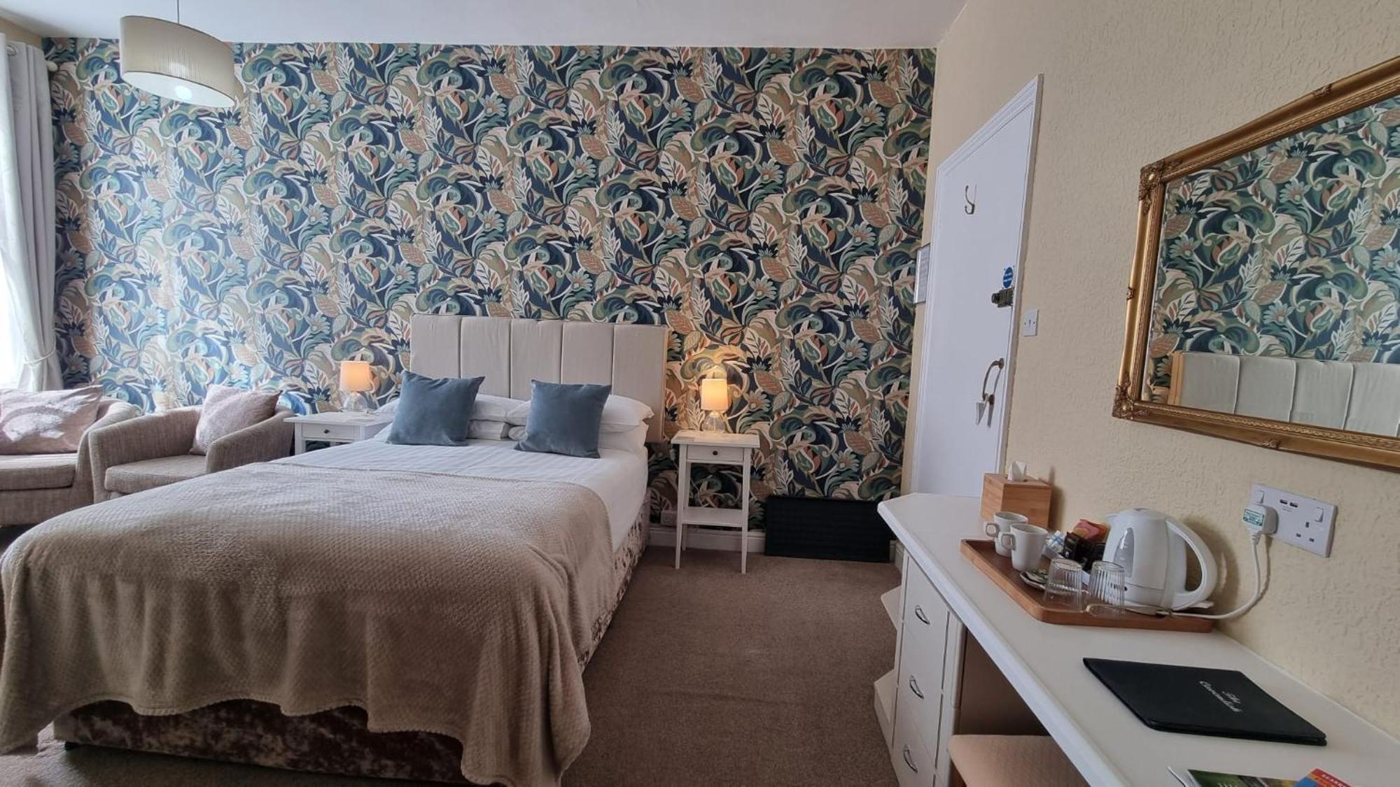 The Cavendish Hotel Scarborough Bagian luar foto