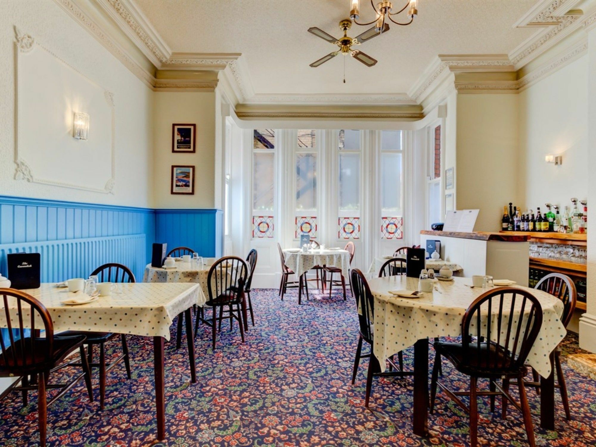 The Cavendish Hotel Scarborough Bagian luar foto