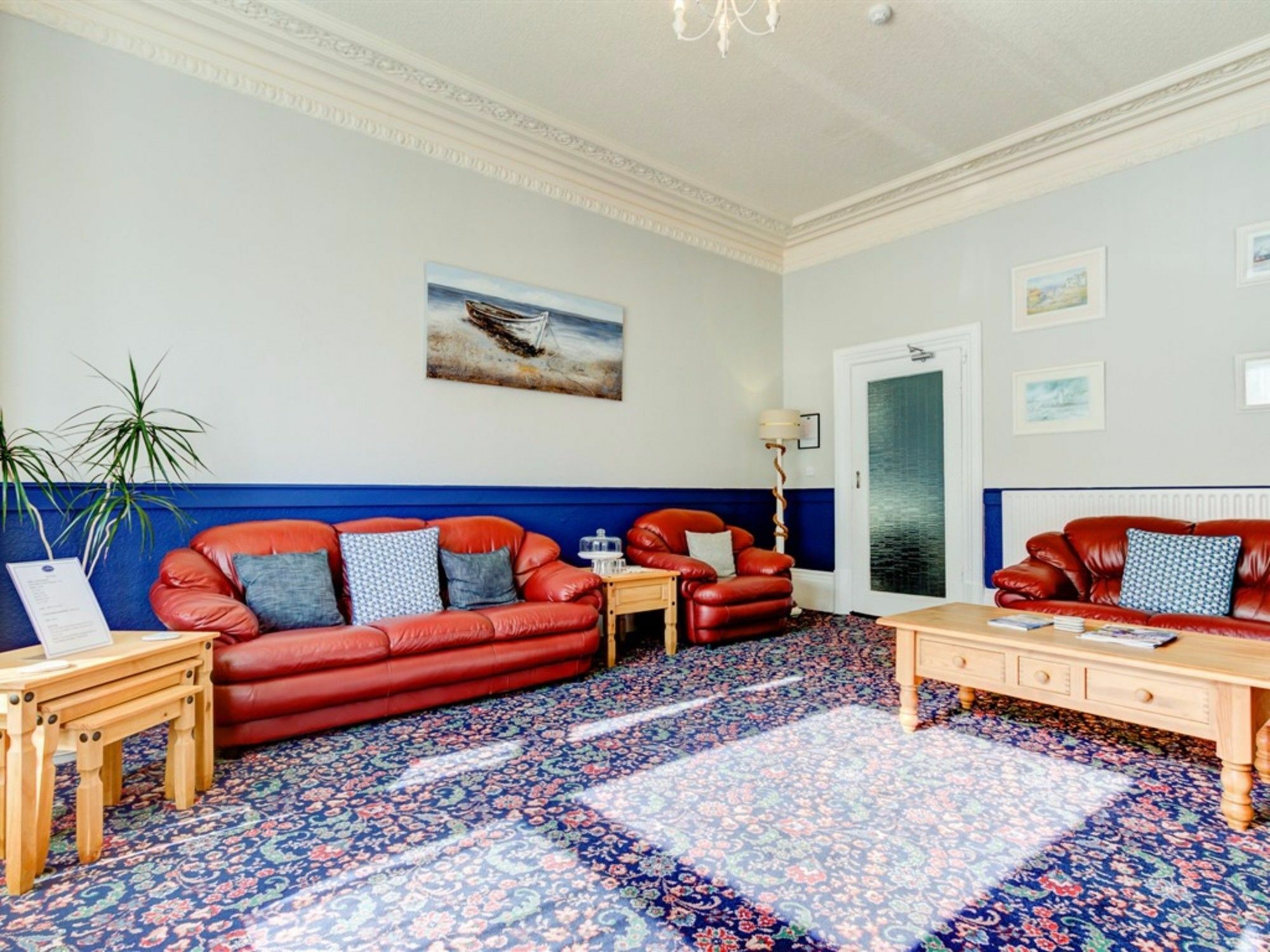 The Cavendish Hotel Scarborough Bagian luar foto